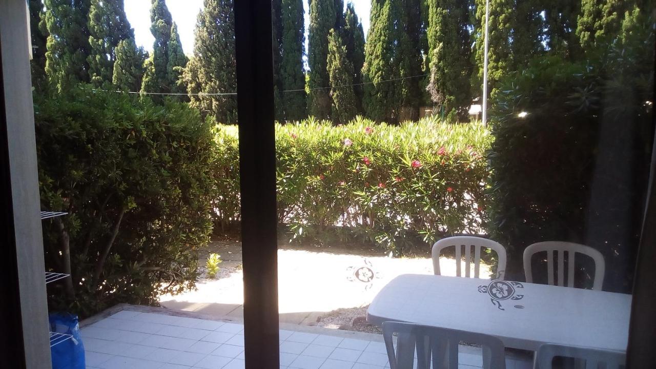 Studio de 27 m² + 70 m² de jardin à 100 m des plages Cavalaire-sur-Mer Buitenkant foto